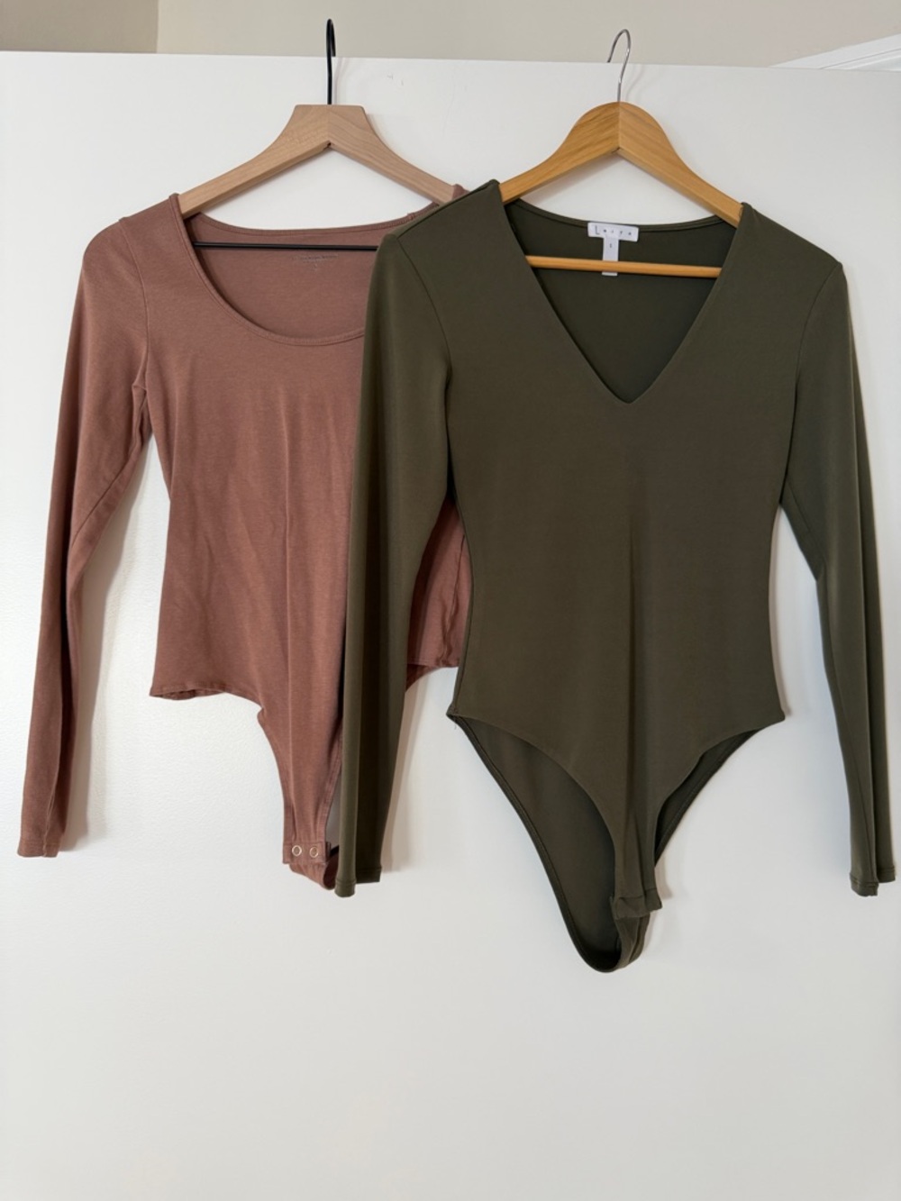 Banana Republic & Leith: Earth Tone Long-Sleeve Bodysuits Pair Small